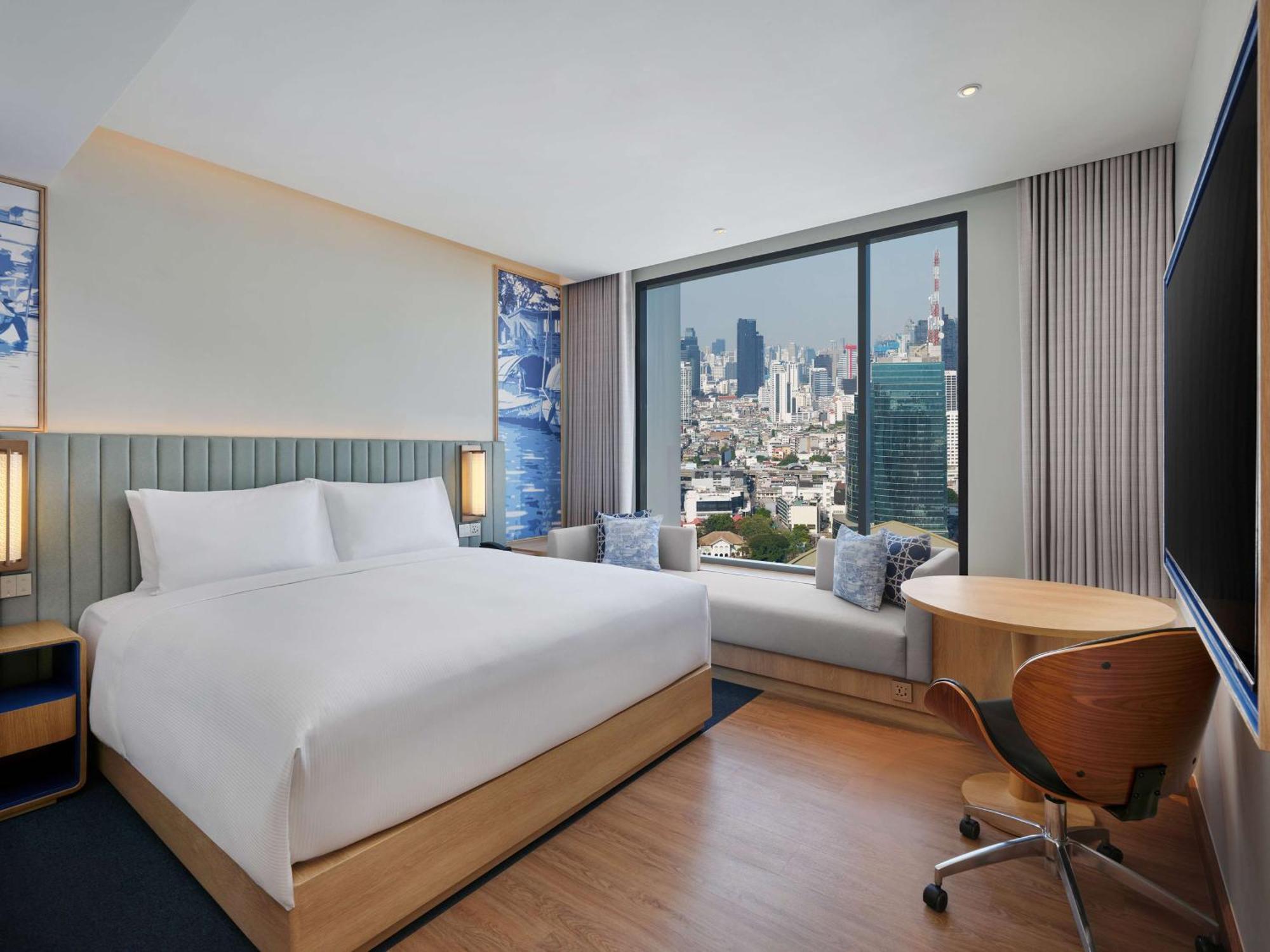 Hilton Garden Inn Bangkok Riverside Kültér fotó