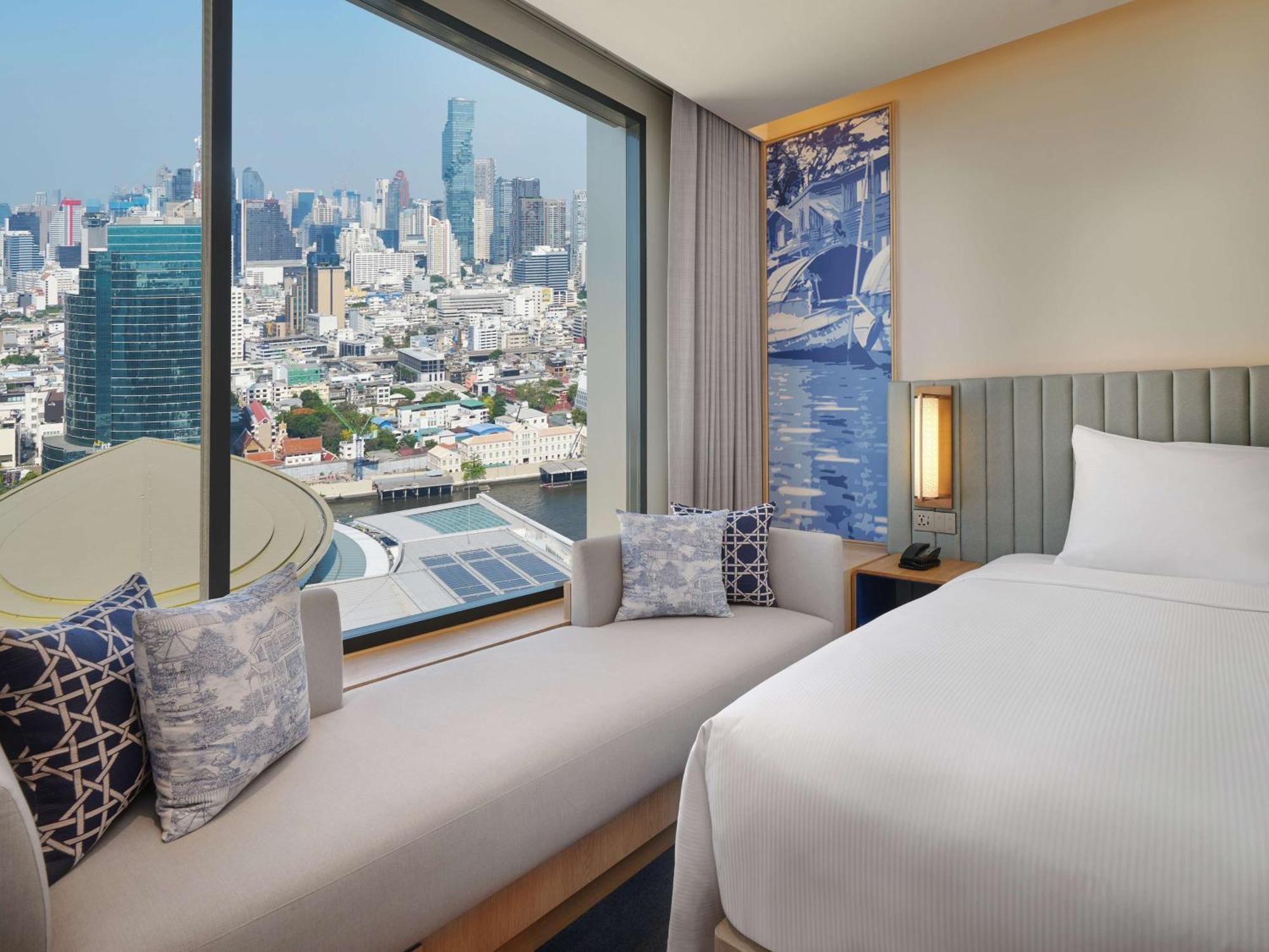 Hilton Garden Inn Bangkok Riverside Kültér fotó