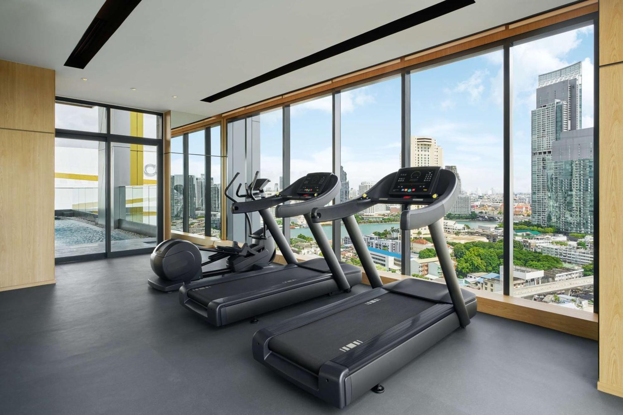 Hilton Garden Inn Bangkok Riverside Kültér fotó